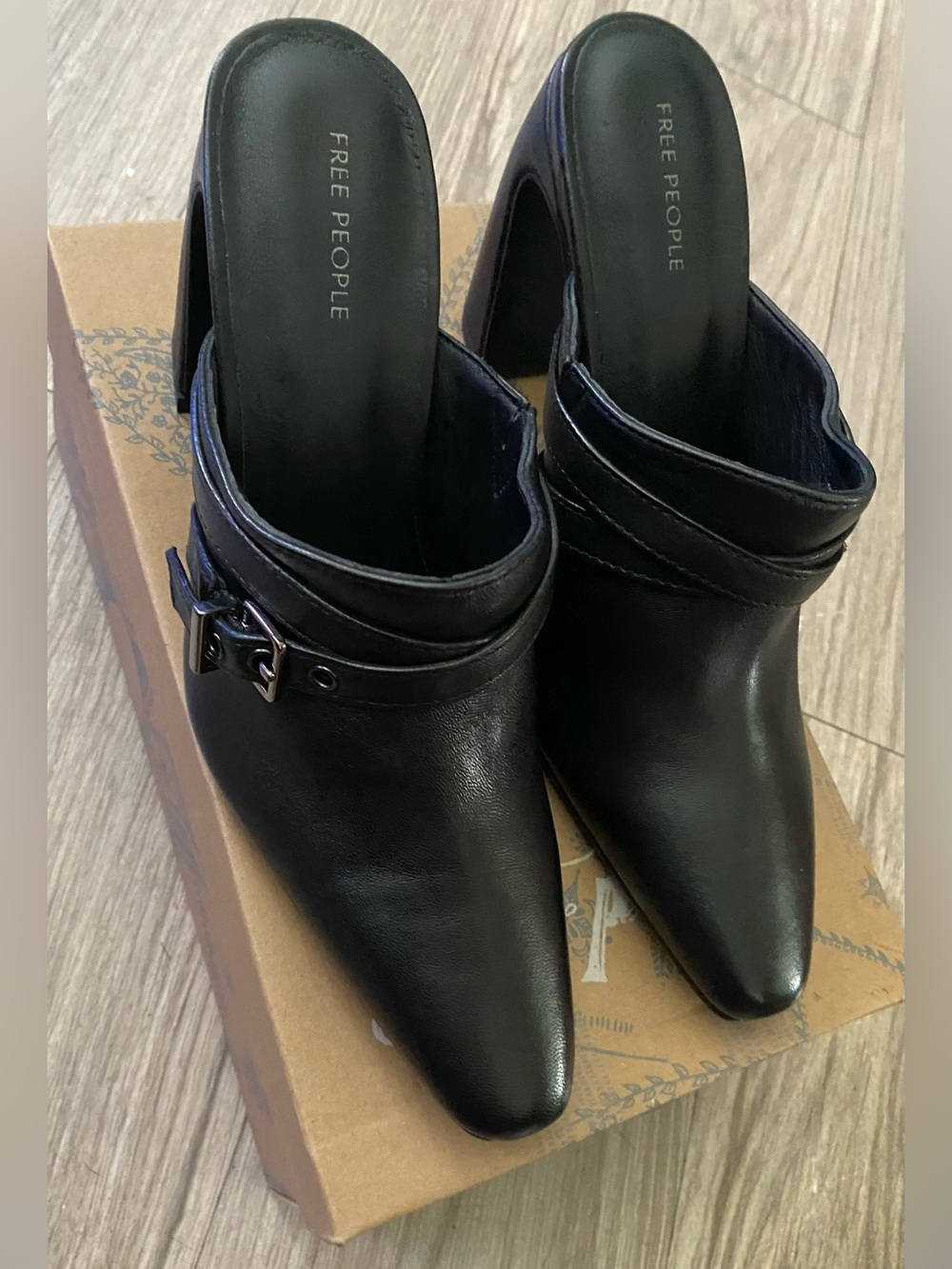 Free People Collection Date Night Heeled Mule Black Leather Size 8
